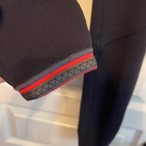 Lululemon Run: Runder Under Pant REVERSIBLE - Picture 4 of 11